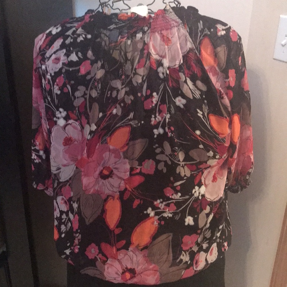 Floral Blouson Top